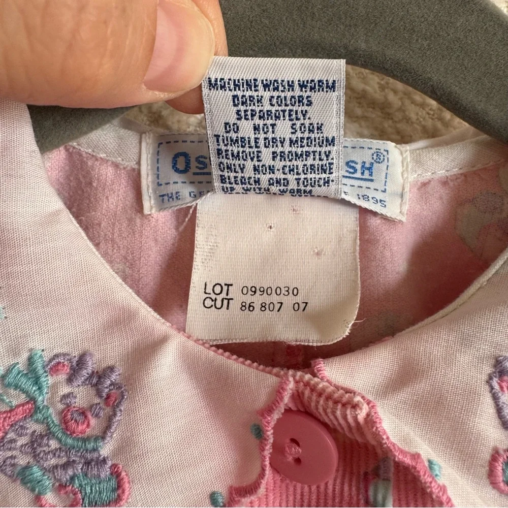 Vintage Osh Kosh B’Gosh Baby Corduroy Pink Sledding‎ Bears Romper 24 months